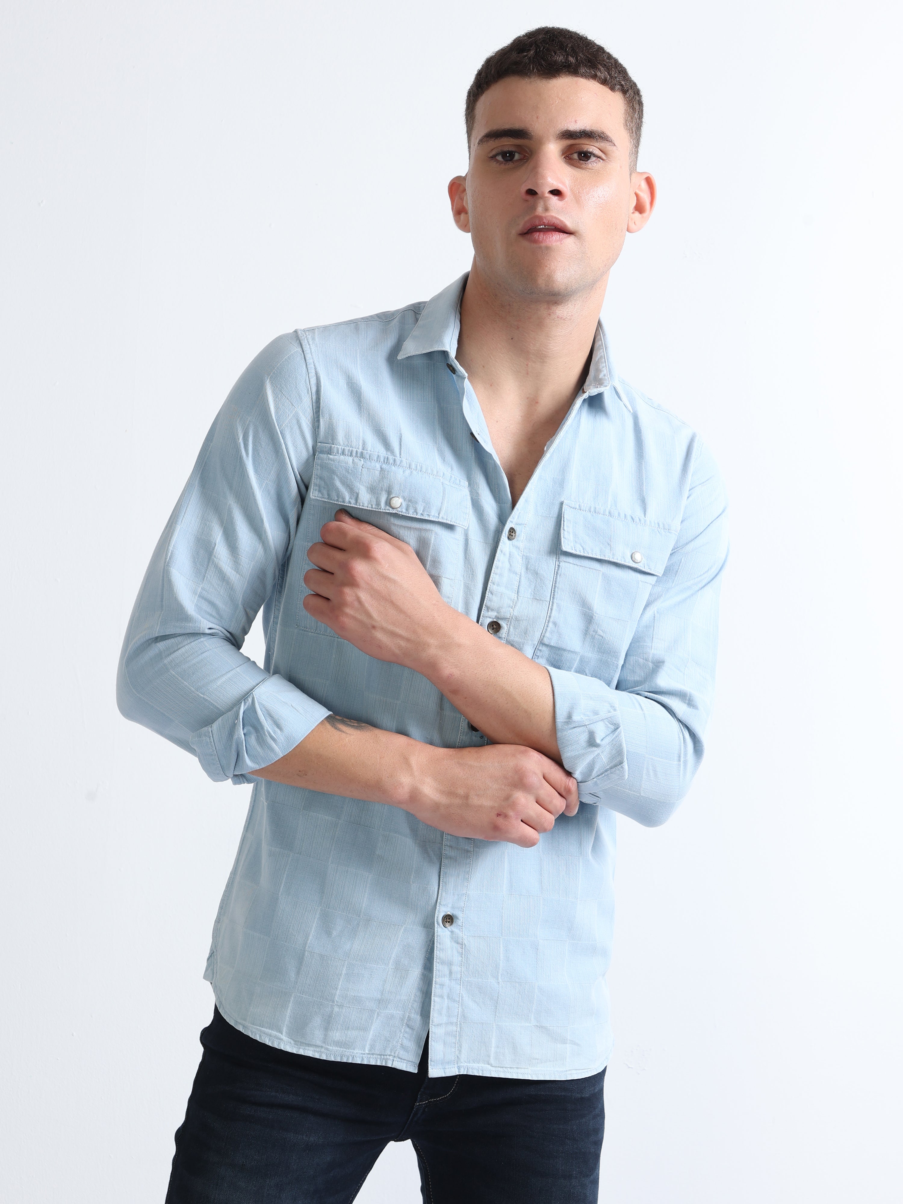 Buy Men's Ice Blue Baggy Fit Jeans Online | SNITCH